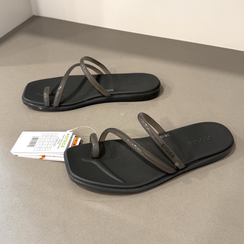 Crocs Miami Toe Loop Sandals Womens 8 Gray NWT Comfort Beach Jelly Vacation